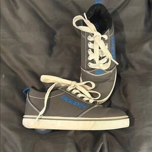 Heelys Gray and Blue Sneakers
